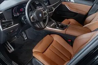 BMW X7, 3.0, 250 kW, hybrid, automatic, four-wheel drive
