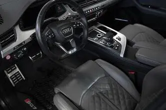 Audi SQ7, 4.0, 320 kW, дизель, автомат, полный привод
