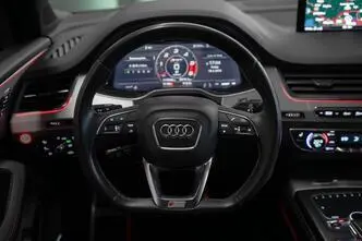 Audi SQ7, 4.0, 320 kW, дизель, автомат, полный привод