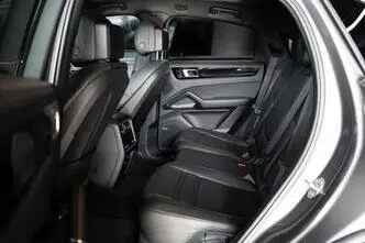 Porsche Cayenne, 3.0, 250 kW, hübriid, automaat, nelikvedu