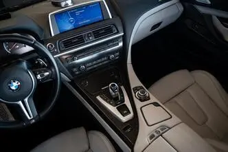 BMW M6, 4.4, 412 kW, petrol, automatic, rear-wheel drive