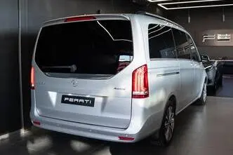 Mercedes-Benz V 300, 2.0, 174 kW, diesel, automatic, four-wheel drive