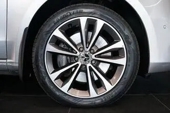 Mercedes-Benz V 300, 2.0, 174 kW, diesel, automatic, four-wheel drive