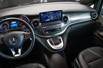 Mercedes-Benz V 300, 2.0, 174 kW, diesel, automatic, four-wheel drive