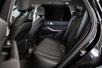 BMW X5, 3.0, 195 kW, diesel, automatic, four-wheel drive