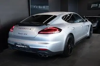 Porsche Panamera, 4.8, 324 kW, petrol, automatic, four-wheel drive