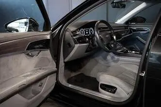 Audi A8, 3.0, 210 kW, hybrid, automatic, four-wheel drive