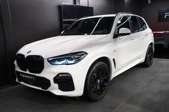 BMW X5, 3.0, 210 kW, hybrid, automatic, four-wheel drive
