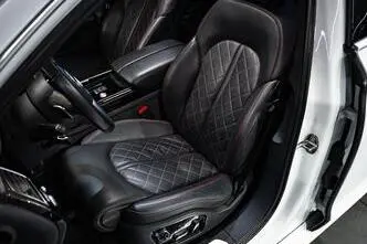 Audi S8, 4.0, 445 kW, petrol, automatic, four-wheel drive