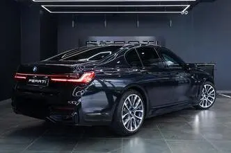 BMW 730, 3.0, 210 kW, hübriid, automaat, nelikvedu