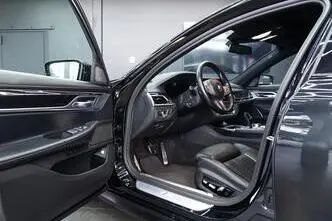 BMW 730, 3.0, 210 kW, hübriid, automaat, nelikvedu