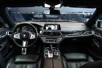 BMW 730, 3.0, 210 kW, hübriid, automaat, nelikvedu