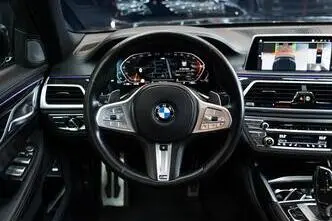 BMW 730, 3.0, 210 kW, hübriid, automaat, nelikvedu
