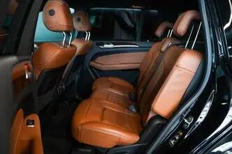 Mercedes-Benz GLS 400, 3.0, 245 kW, petrol, automatic, four-wheel drive