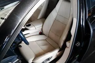Porsche Panamera, 4.8, 368 kW, petrol, automatic, four-wheel drive