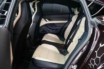 Porsche Taycan, 142 kW, elekter, automaat, nelikvedu