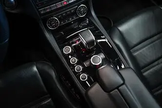 Mercedes-AMG CLS 63, 5.5, 410 kW, petrol, automatic, four-wheel drive