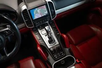 Porsche Cayenne, 3.6, 324 kW, petrol, automatic, four-wheel drive