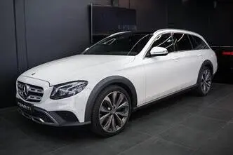 Mercedes-Benz E 220, 2.0, 143 kW, diesel, automatic, four-wheel drive