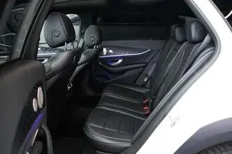 Mercedes-Benz E 220, 2.0, 143 kW, diesel, automatic, four-wheel drive