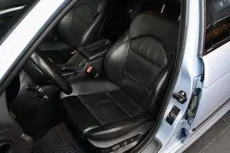 BMW M5, 4.9, 294 kW, bensiin, manuaal, tagavedu