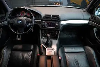 BMW M5, 4.9, 294 kW, bensiin, manuaal, tagavedu