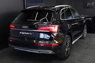 Audi Q5, 2.0, 195 kW, гибрид, автомат, полный привод