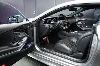 Mercedes-Benz S 500, 4.7, 335 kW, petrol, automatic, four-wheel drive