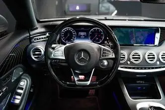 Mercedes-Benz S 500, 4.7, 335 kW, petrol, automatic, four-wheel drive