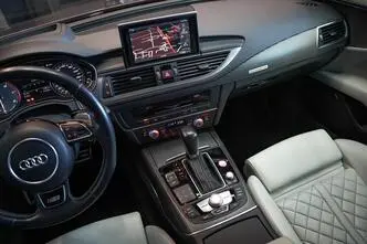 Audi S7, 4.0, 331 kW, petrol, automatic, four-wheel drive