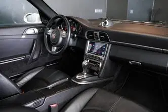 Porsche 911, 3.6, 239 kW, petrol, automatic, rear-wheel drive