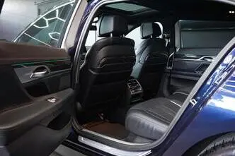 BMW 740, 3.0, 250 kW, petrol, automatic, four-wheel drive