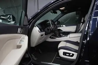 BMW X7 M50, 3.0, 294 kW, diisel, automaat, nelikvedu