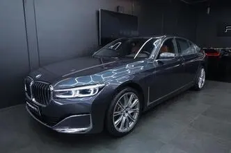 BMW 745, 3.0, 210 kW, hybrid, automatic, rear-wheel drive