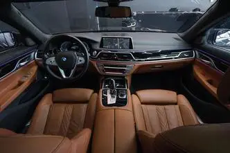 BMW 745, 3.0, 210 kW, hybrid, automatic, rear-wheel drive