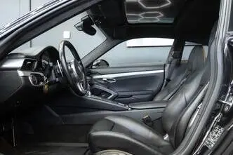 Porsche 911, 3.8, 294 kW, bensiin, automaat, nelikvedu