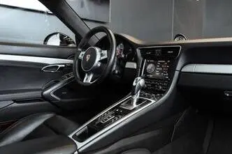 Porsche 911, 3.8, 294 kW, bensiin, automaat, nelikvedu