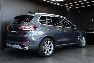BMW X5, 3.0, 210 kW, plug-in hybrid, automatic, four-wheel drive