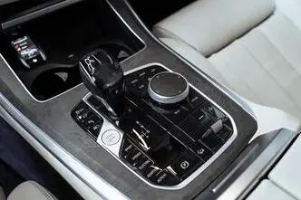 BMW X5, 3.0, 210 kW, plug-in hybrid, automatic, four-wheel drive