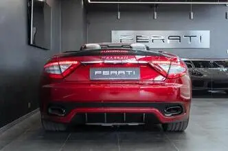 Maserati GranCabrio, 4.7, 338 kW, bensiin, automaat, tagavedu