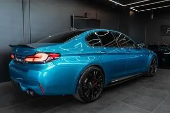 BMW M5, 4.4, 441 kW, petrol, automatic, four-wheel drive