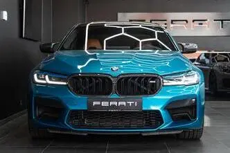 BMW M5, 4.4, 441 kW, petrol, automatic, four-wheel drive