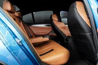 BMW M5, 4.4, 441 kW, petrol, automatic, four-wheel drive