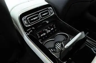Mercedes-Benz S 63 AMG, 4.0, 450 kW, гибрид, автомат, полный привод