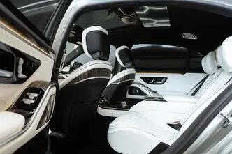 Mercedes-Benz S 63 AMG, 4.0, 450 kW, гибрид, автомат, полный привод