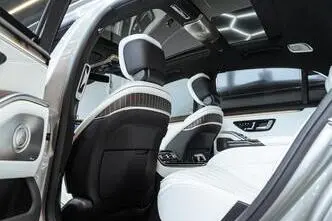 Mercedes-Benz S 63 AMG, 4.0, 450 kW, гибрид, автомат, полный привод