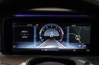 Mercedes-Benz E 400, 3.5, 245 kW, petrol, automatic, four-wheel drive