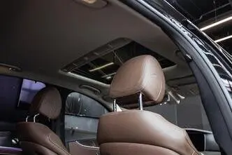 Mercedes-Benz E 400, 3.5, 245 kW, petrol, automatic, four-wheel drive