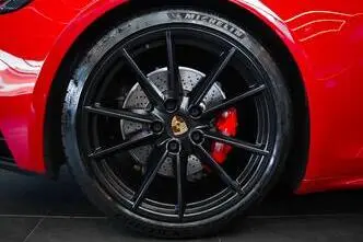 Porsche 911, 3.0, 331 kW, бензин, автомат, полный привод