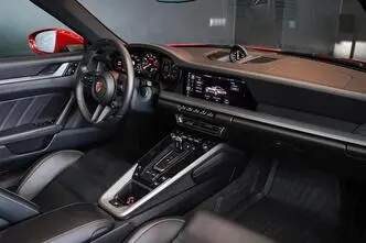 Porsche 911, 3.0, 331 kW, бензин, автомат, полный привод